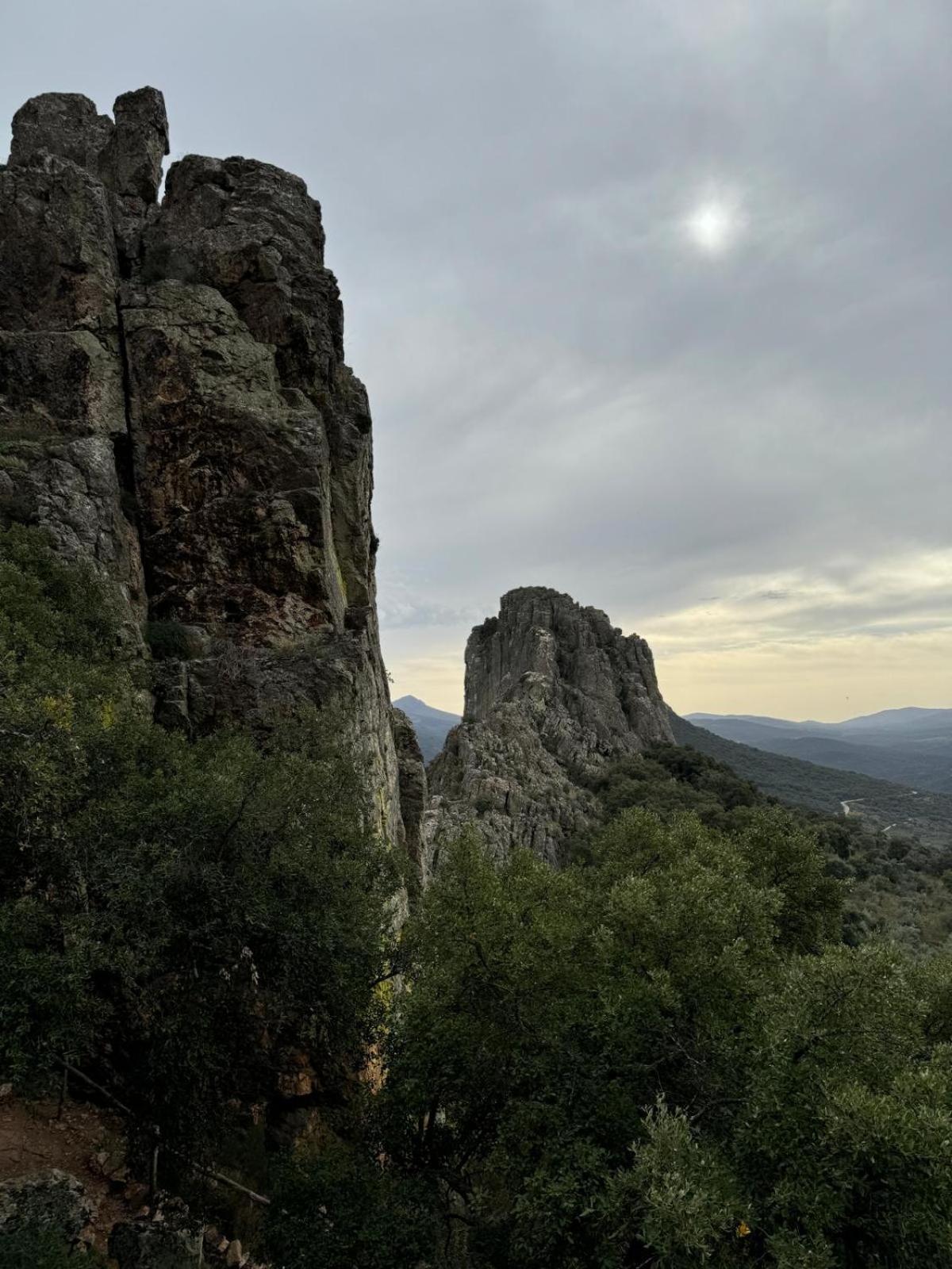 Alma De Villuercas ξενώνας Cabañas del Castillo Εξωτερικό φωτογραφία